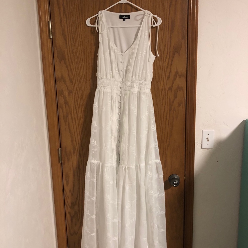 Lulus white maxi dress